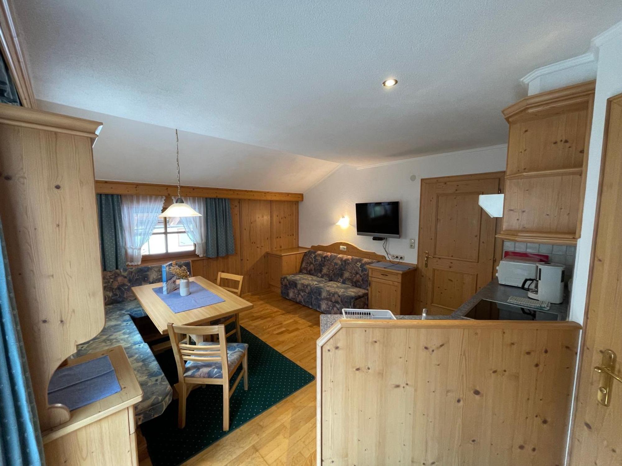 Nebanauer Apartment Капл Екстериор снимка