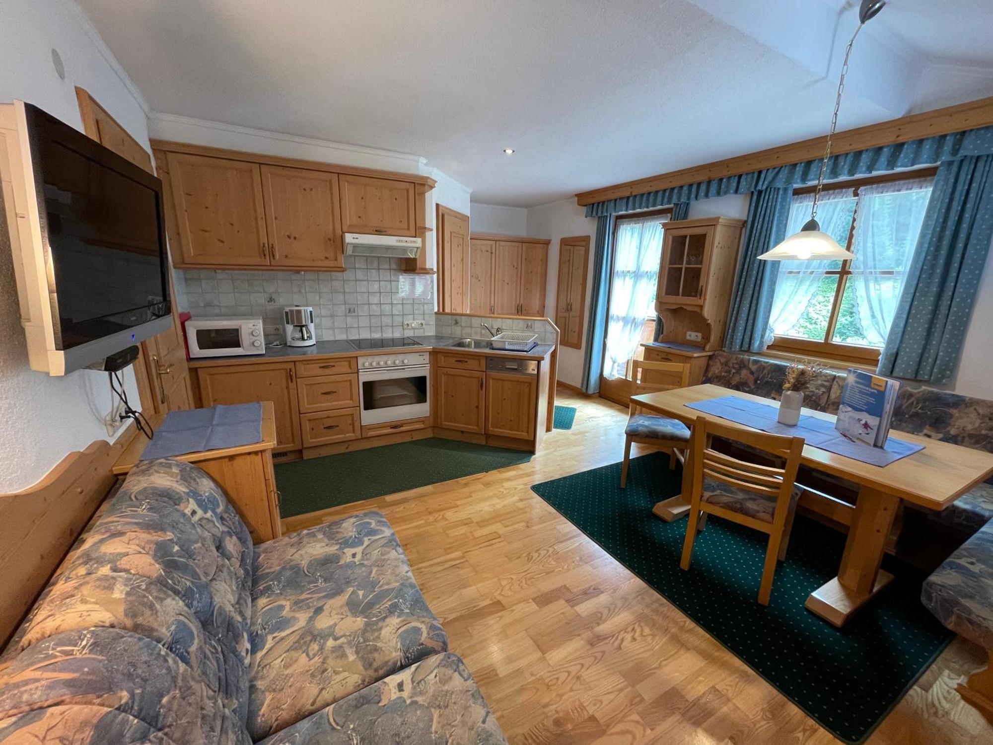 Nebanauer Apartment Капл Екстериор снимка