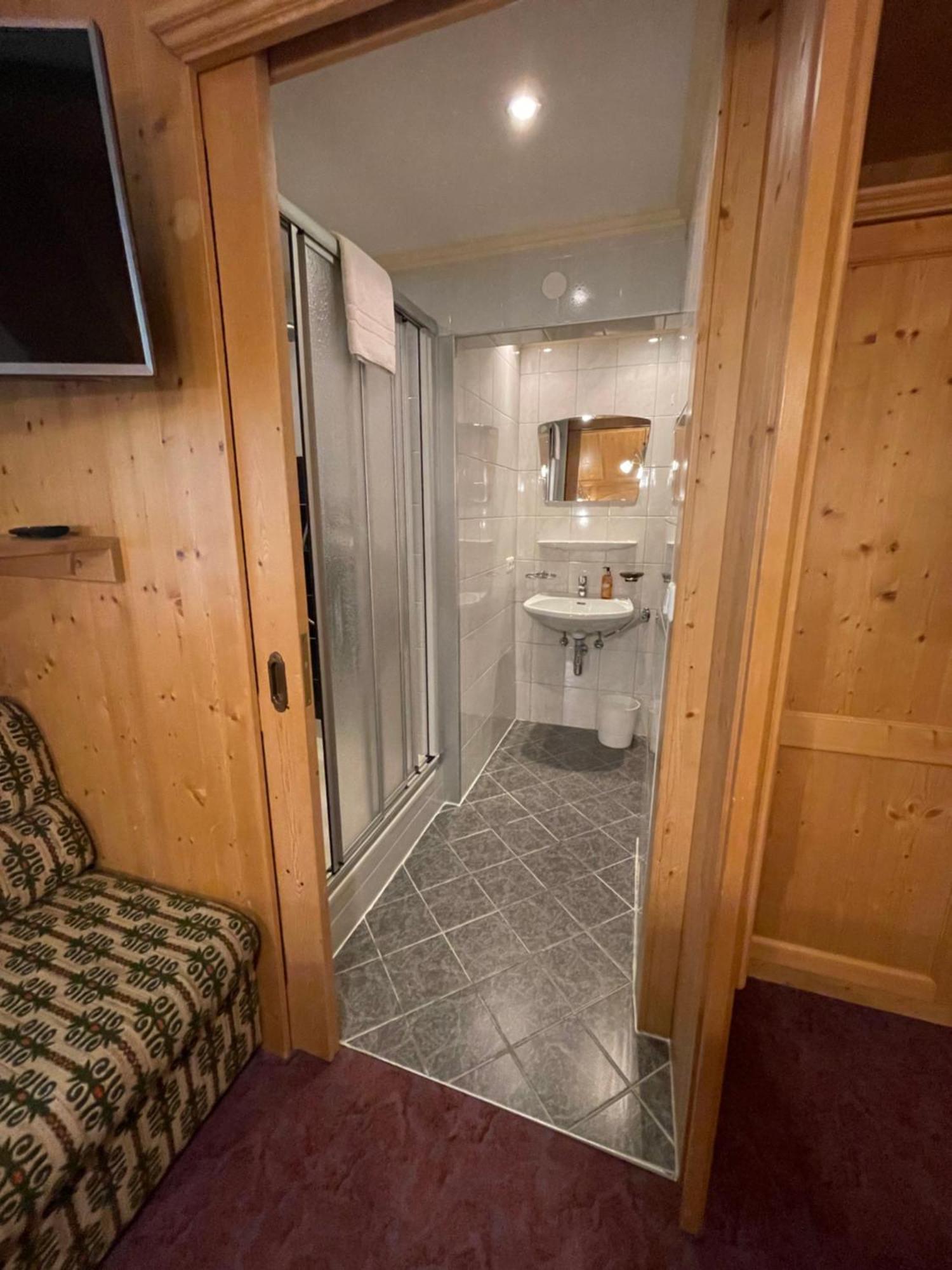 Nebanauer Apartment Капл Екстериор снимка
